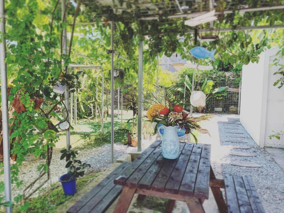 Hacobune Tinyhouse 恩納村 エクステリア 写真